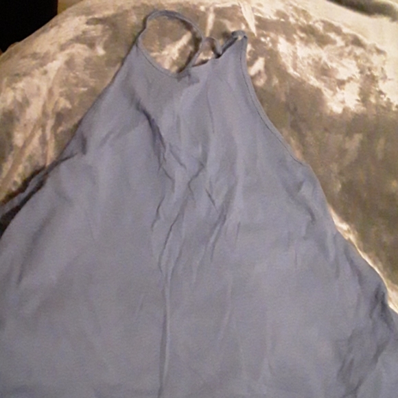 Hollister Tops - Hollister flowy high neck tank